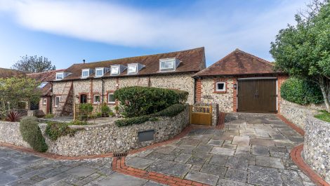 Challoners Mews, The Green, Rottingdean